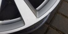 Load image into Gallery viewer, 1x Alufelge 16 Zoll 6.5" 5x100 40ET Glanz Silber 82A601025C Audi Q2 Rim Wheel FEL4545133745pb