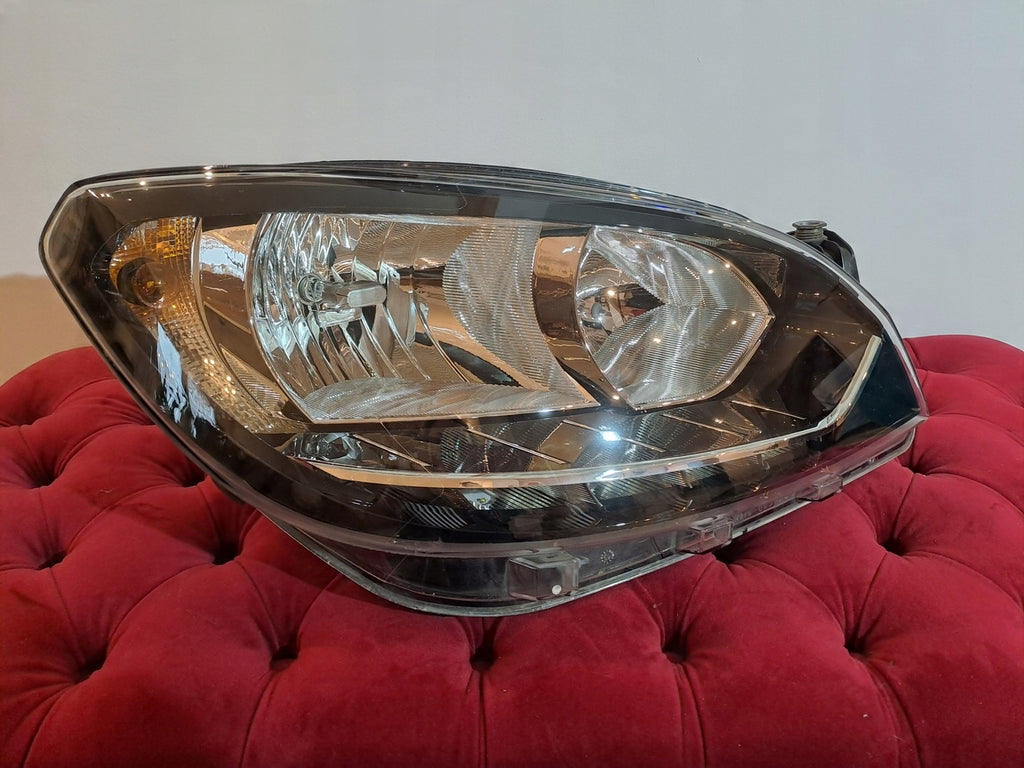 Frontscheinwerfer Skoda Citigo 012643-02 012643-01 Ein Stück (Rechts oder Links)