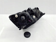 Load image into Gallery viewer, Frontscheinwerfer Skoda Fabia III 6V1941015A LED Ein Stück (Rechts oder Links)