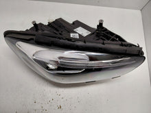 Laden Sie das Bild in den Galerie-Viewer, Frontscheinwerfer Mercedes-Benz W247 A2479061004 Rechts Scheinwerfer Headlight SCH3037162401xa