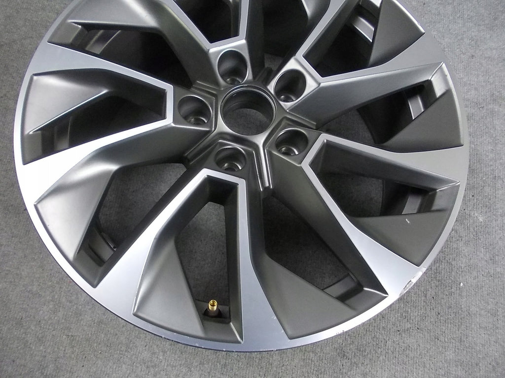 1x Alufelge 17 Zoll 7.0" 5x112 45ET Glanz Grau 57A601025AB Skoda Karoq Rim Wheel