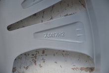 Load image into Gallery viewer, 1x Alufelge 17 Zoll 7.0" 5x110 40ET Glanz Silber 735624967 Fiat 500x Rim Wheel FEL4367981444zg
