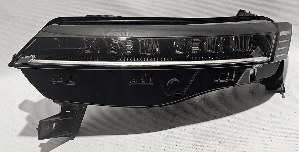 Frontscheinwerfer Renault Megane I E-Tech 260605490R LED Links Headlight SCH9818854278jy