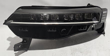 Laden Sie das Bild in den Galerie-Viewer, Frontscheinwerfer Renault Megane I E-Tech 260605490R LED Links Headlight SCH9818854278jy