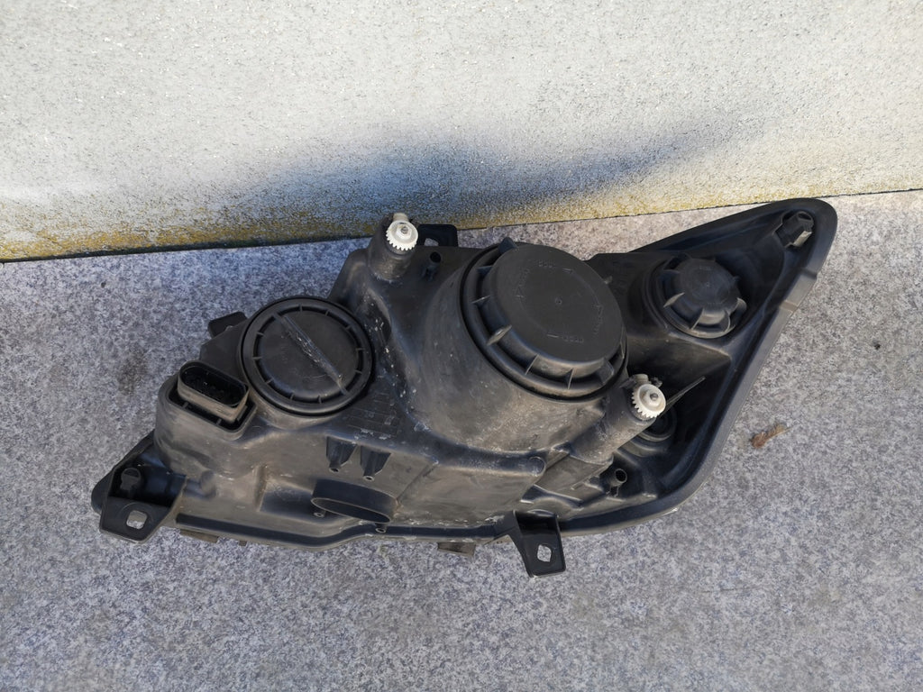 Frontscheinwerfer Mercedes-Benz Vito W639 A6398201961 Rechts Headlight SCH7090318290bi