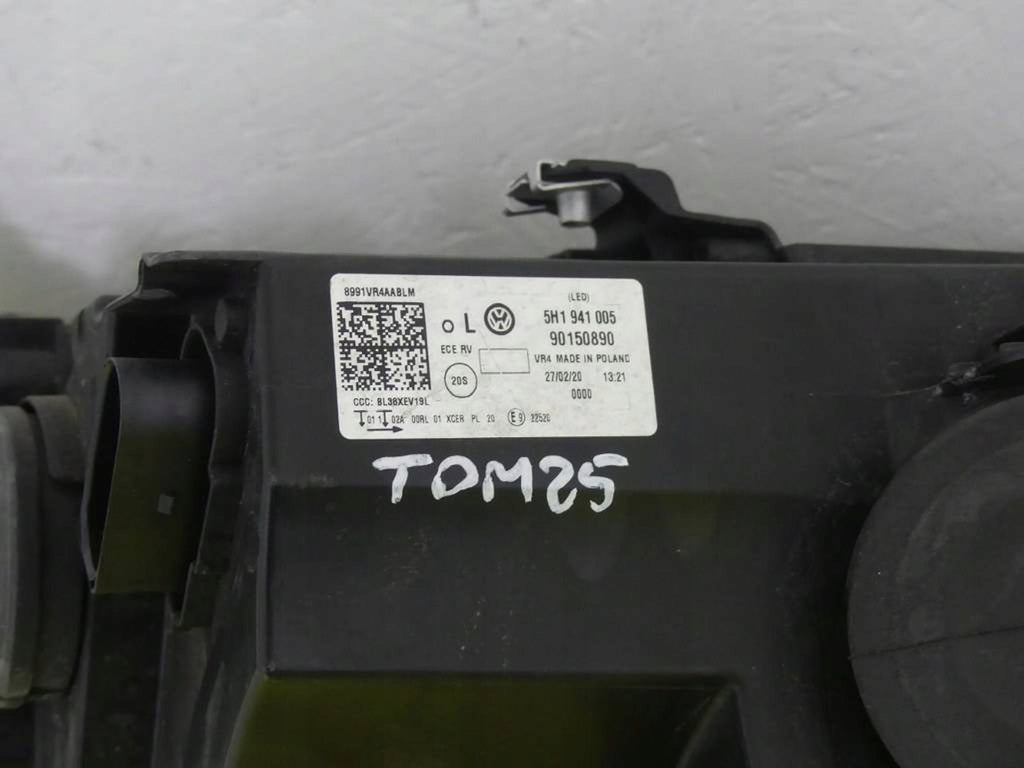 Frontscheinwerfer VW Golf VIII 5H1941005 LED Links Scheinwerfer Headlight SCH3772740447ux