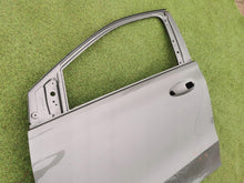 Laden Sie das Bild in den Galerie-Viewer, Tür Mercedes-Benz W247 X247 A2477221300 A2477229301 Vorne Links Zum Streichen