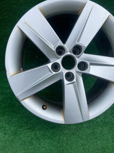 Laden Sie das Bild in den Galerie-Viewer, 1x Alufelge 16 Zoll 7.0" 5x100 46ET Glanz Grau 6V0601025 Mg Fabia Iii Rim Wheel FEL6285002936ae