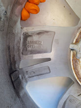 Load image into Gallery viewer, 1x Alufelge 15 Zoll 2G0601025N VW Polo Rim Wheel FEL5136537179jm