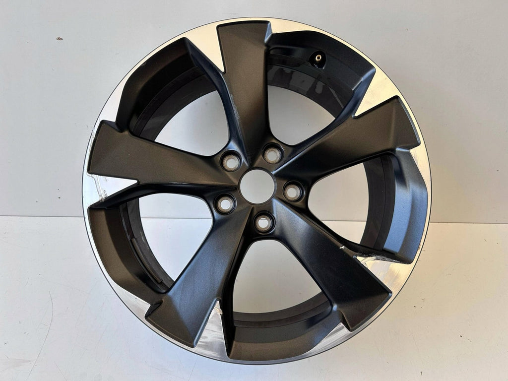 1x Alufelge 18 Zoll 7.5" 5x112 46ET Glanz 5FA601025H Seat Leon Rim Wheel FEL8963947880vc