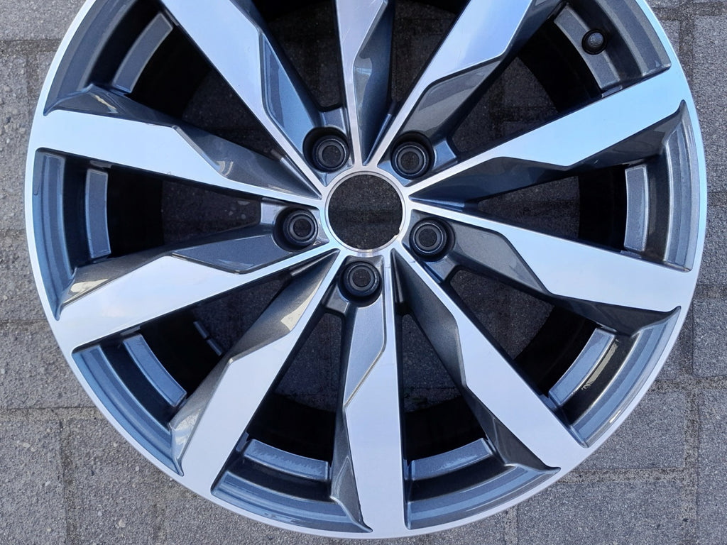 1x Alufelge 18 Zoll 8.0" 5x112 40ET Glanz Grau 8W0601025FJ Audi Rim Wheel FEL5750638832bo