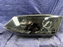 Load image into Gallery viewer, Frontscheinwerfer Skoda Fabia III 6V1941015B Links Scheinwerfer Headlight