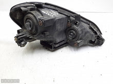 Load image into Gallery viewer, Frontscheinwerfer Toyota Avensis Verso Links Scheinwerfer Headlight SCH8810224299en
