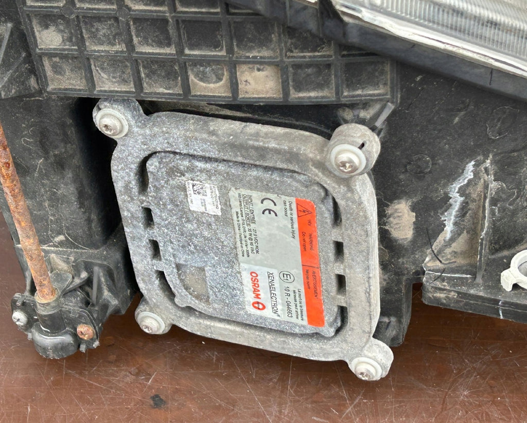 Frontscheinwerfer Mercedes-Benz A9608200639 Xenon Links Scheinwerfer Headlight SCH7882076178za