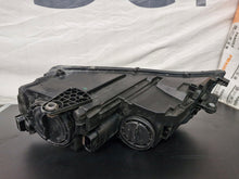 Load image into Gallery viewer, Frontscheinwerfer Skoda Octavia III Rechts Scheinwerfer Headlight SCH4996334566gv