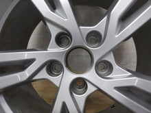 Load image into Gallery viewer, 1x Alufelge 17 Zoll 7.5&quot; 5x112 43ET Silber 8V0601025DD Audi A3 Rim Wheel