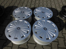 Laden Sie das Bild in den Galerie-Viewer, 4x Alufelge 16 Zoll 7.0" 5x112 35ET Glanz Silber 8W0601025EF Audi A4 B9 FEL8925743304ch