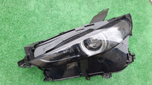 Laden Sie das Bild in den Galerie-Viewer, Frontscheinwerfer Mazda Cx30 DFR7-51040 LED Links Scheinwerfer Headlight