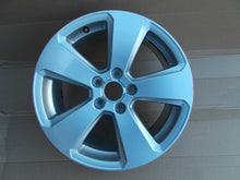 Load image into Gallery viewer, 1x Alufelge 17 Zoll 7.5&quot; 5x112 43ET Audi A3 Rim Wheel