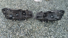 Laden Sie das Bild in den Galerie-Viewer, Frontscheinwerfer BMW 2 F45 F46 8738642-04 Ein Satz Scheinwerfer Headlight SCH1038642273td