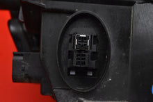 Laden Sie das Bild in den Galerie-Viewer, Frontscheinwerfer BMW E91 E90 72025899 Xenon Links Scheinwerfer Headlight SCH8777851129to