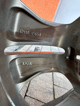 Laden Sie das Bild in den Galerie-Viewer, 1x Alufelge 16 Zoll 6.0" 5x114.3 51ET Glanz Silber 52910-1P650 Kia Ceed Mg FEL5402278392bq