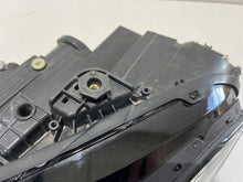 Laden Sie das Bild in den Galerie-Viewer, Frontscheinwerfer VW Passat 3J1941035 Links Scheinwerfer Headlight SCH5469051966mg