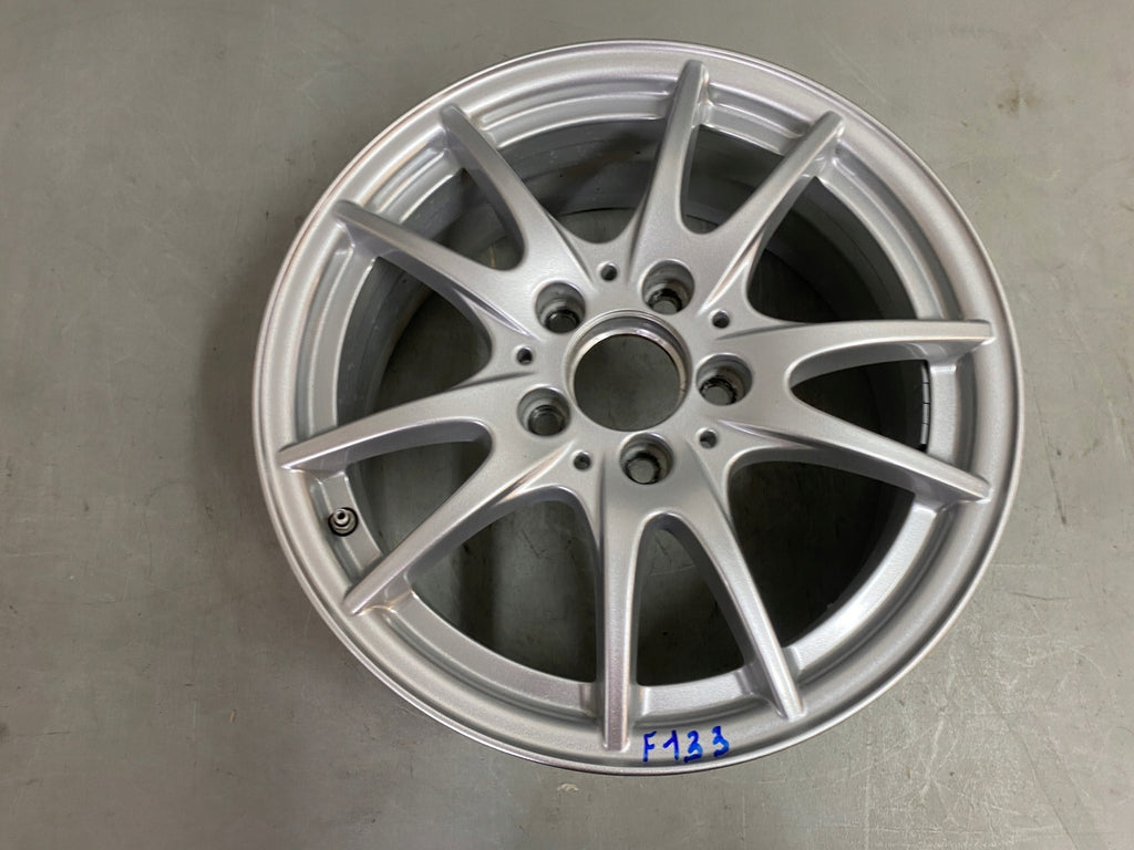 1x Alufelge 16 Zoll 6.5" 5x112 49ET Glanz Silber A2464011302 Mercedes-Benz W246