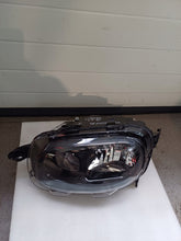 Laden Sie das Bild in den Galerie-Viewer, Frontscheinwerfer Citroën C3 III 9820059680 Links Scheinwerfer Headlight SCH7841565490kr