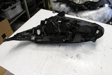 Laden Sie das Bild in den Galerie-Viewer, Frontscheinwerfer Peugeot 208 I TTI12315 Rechts Scheinwerfer Headlight SCH1685537391yl
