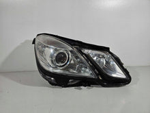Laden Sie das Bild in den Galerie-Viewer, Frontscheinwerfer Mercedes-Benz W212 A2128200238 Xenon Rechts Headlight SCH9102974134ri