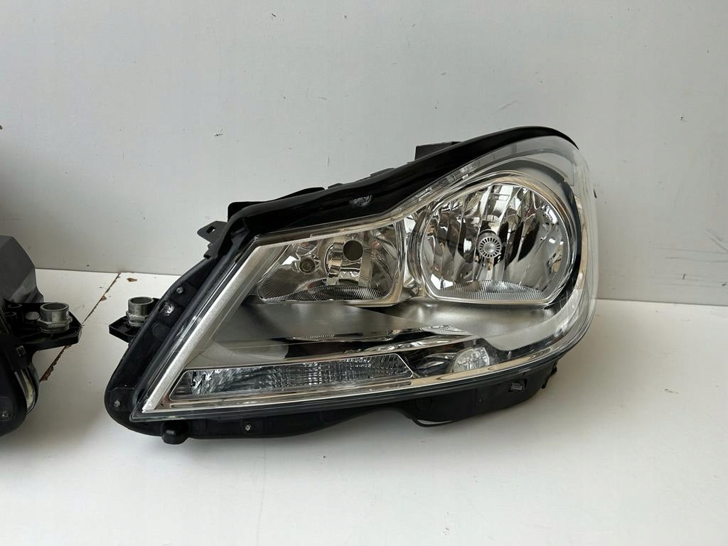 Frontscheinwerfer Mercedes-Benz 2048205059 2048204959 LED Ein Satz Headlight