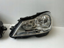 Laden Sie das Bild in den Galerie-Viewer, Frontscheinwerfer Mercedes-Benz 2048205059 2048204959 LED Ein Satz Headlight