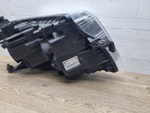 Load image into Gallery viewer, Frontscheinwerfer VW Crafter 7C1941005 Links Scheinwerfer Headlight SCH6320289792is