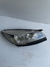 Laden Sie das Bild in den Galerie-Viewer, Frontscheinwerfer Ford Kuga CV44-13W029-BE Rechts Scheinwerfer Headlight SCH2144716452bv