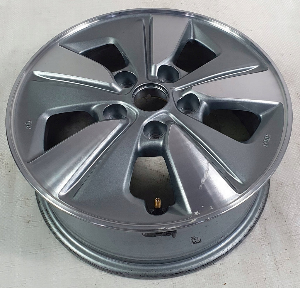 1x Alufelge 15 Zoll 6.0" 5x114.3 45ET 4FA1A Nissan Leaf Ze0 Ze1 Pulsar Rim Wheel