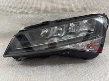 Laden Sie das Bild in den Galerie-Viewer, Frontscheinwerfer Skoda Superb III Full LED Links Scheinwerfer Headlight SCH7057133453jl