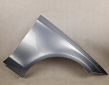 Laden Sie das Bild in den Galerie-Viewer, Kotflügel Mercedes-Benz Cls A2188800624 HAN-DAN110 Vorne Rechts