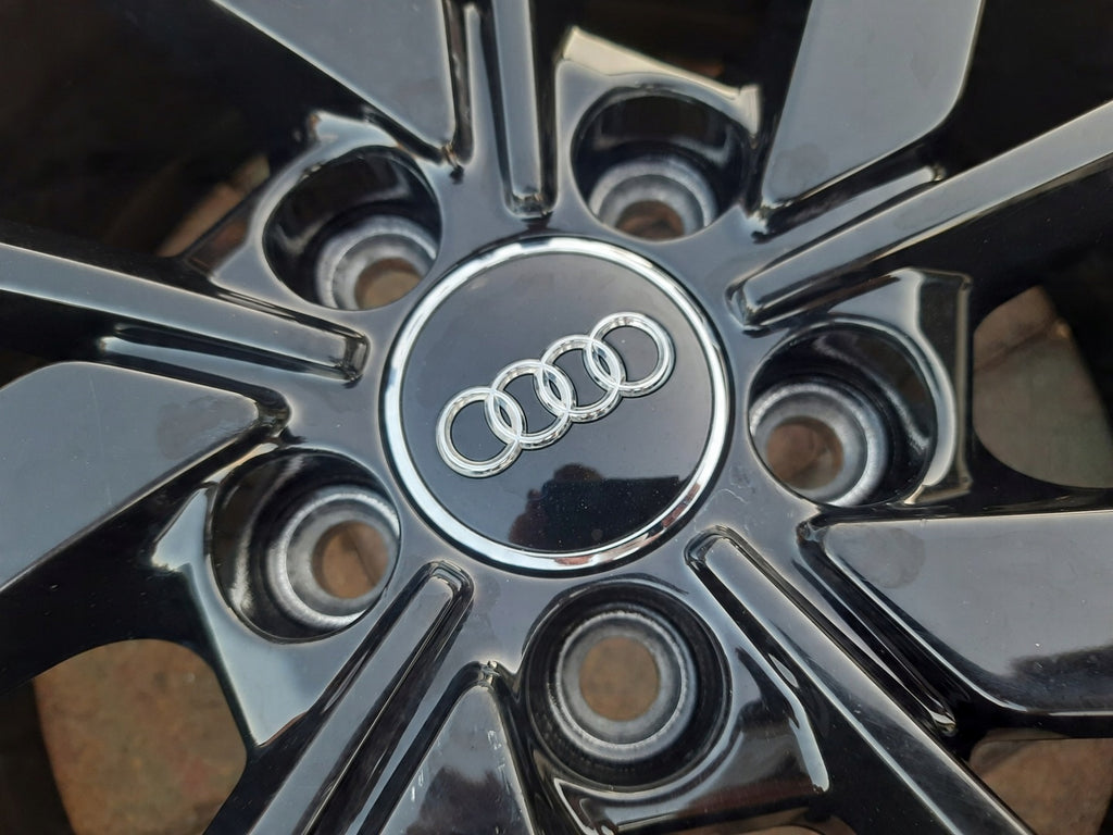 1x Alufelge 16 Zoll 6.5" 5x100 40ET Schwarz 82B071496 Audi A1 Sportback