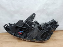 Load image into Gallery viewer, Frontscheinwerfer Ford LJ8B13E014BF Rechts Scheinwerfer Headlight SCH6136510958nl
