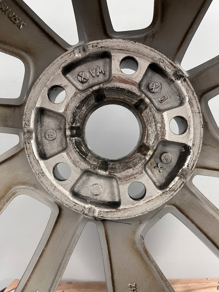 1x Alufelge 18 Zoll 7.5" 5x112 48ET Glanz Silber 5E3601025K Skoda Octavia FEL6542610118sp