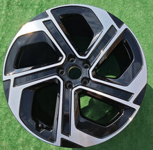 Load image into Gallery viewer, 1x Alufelge 20 Zoll 9.5" 5x112 47ET 14B601025T VW Rim Wheel FEL4431847384jg
