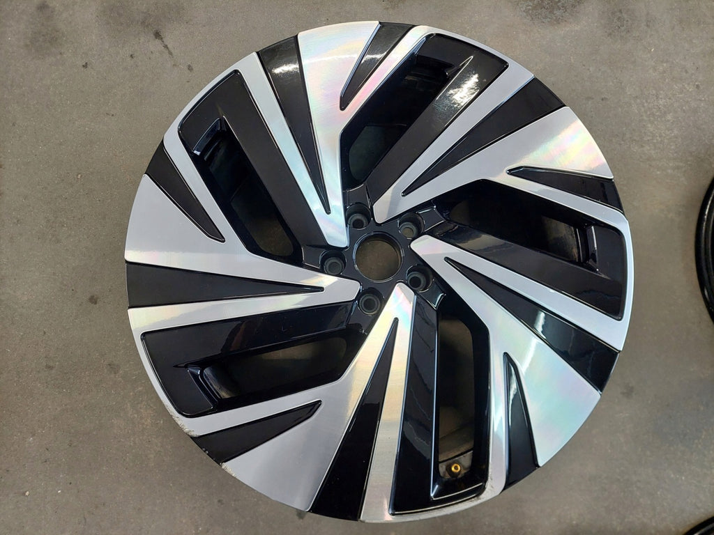 1x Alufelge 21 Zoll 9.0" 5x112 42ET 11A601025T VW Id.4 Rim Wheel FEL3492834897yl