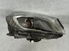 Load image into Gallery viewer, Frontscheinwerfer Mercedes-Benz W176 A1768204361 Xenon Rechts Headlight SCH7633474227vz