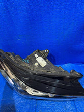 Laden Sie das Bild in den Galerie-Viewer, Frontscheinwerfer BMW X1 4A27816-01 Rechts Scheinwerfer Headlight SCH4344993757ct