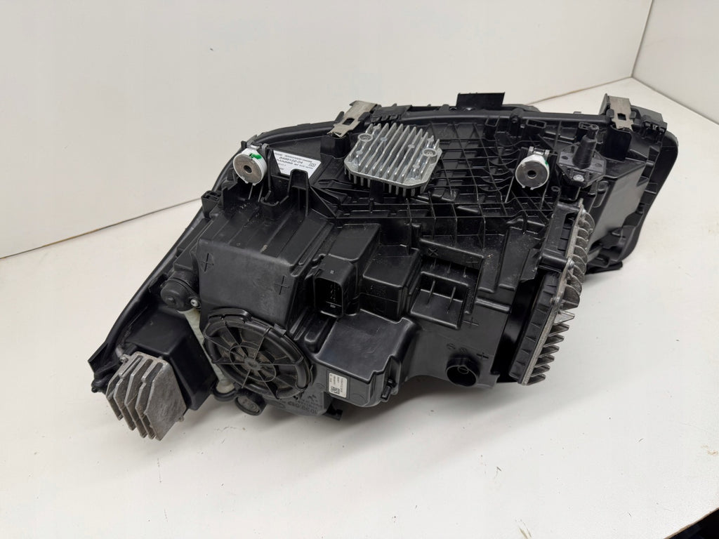 Frontscheinwerfer BMW 5 G31 G30 8499122-04 LED Rechts Scheinwerfer Headlight SCH5096021264ic