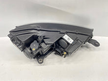Laden Sie das Bild in den Galerie-Viewer, Frontscheinwerfer Skoda Scala 657941015 LED Links Scheinwerfer Headlight SCH1542999844ko
