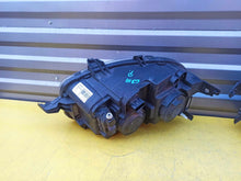 Laden Sie das Bild in den Galerie-Viewer, Frontscheinwerfer Citroën C3 III 9820059680 9820059280 Ein Satz Headlight