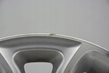 Laden Sie das Bild in den Galerie-Viewer, 1x Alufelge 15 Zoll 5.5" 4x100 52ET Glanz Silber 529101Y200 Kia Picanto FEL3993710482tg