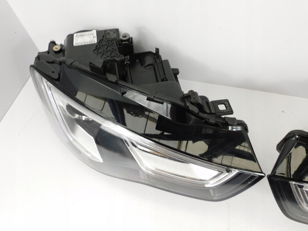 Frontscheinwerfer Audi A5 8T0941043C Ein Stück (Rechts oder Links) Headlight